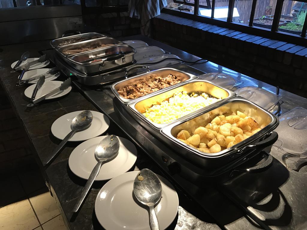Red Sands Country Lodge Kuruman Ngoại thất bức ảnh